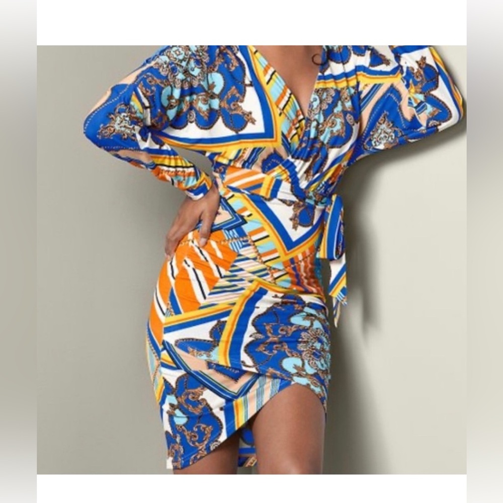 VENUS BODYCON BLUE PRINT DRESS LARGE